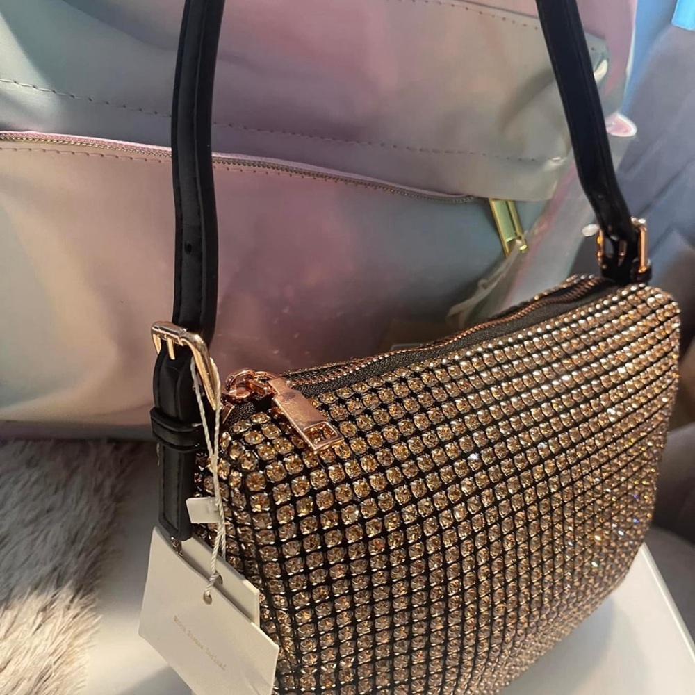 Elegant Gold Crystal-Embellished Women's Bag